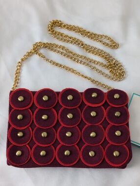 SHIRALEAH CHICAGO "Trixie" Wine Wool Felt Circle Crossbody Bag. NWT